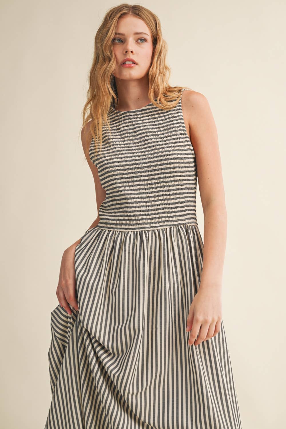 Streifengewebe Smocking Top Long Dress