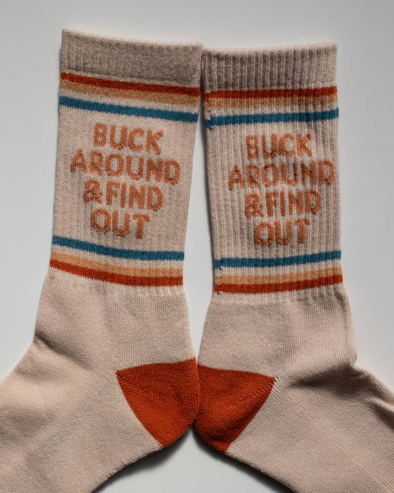 Buck Around und finden Sie Western Socken von Shop Good