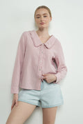 Checked Ruffle Edge Collar Buttondown Blouse von Aaron & Amber