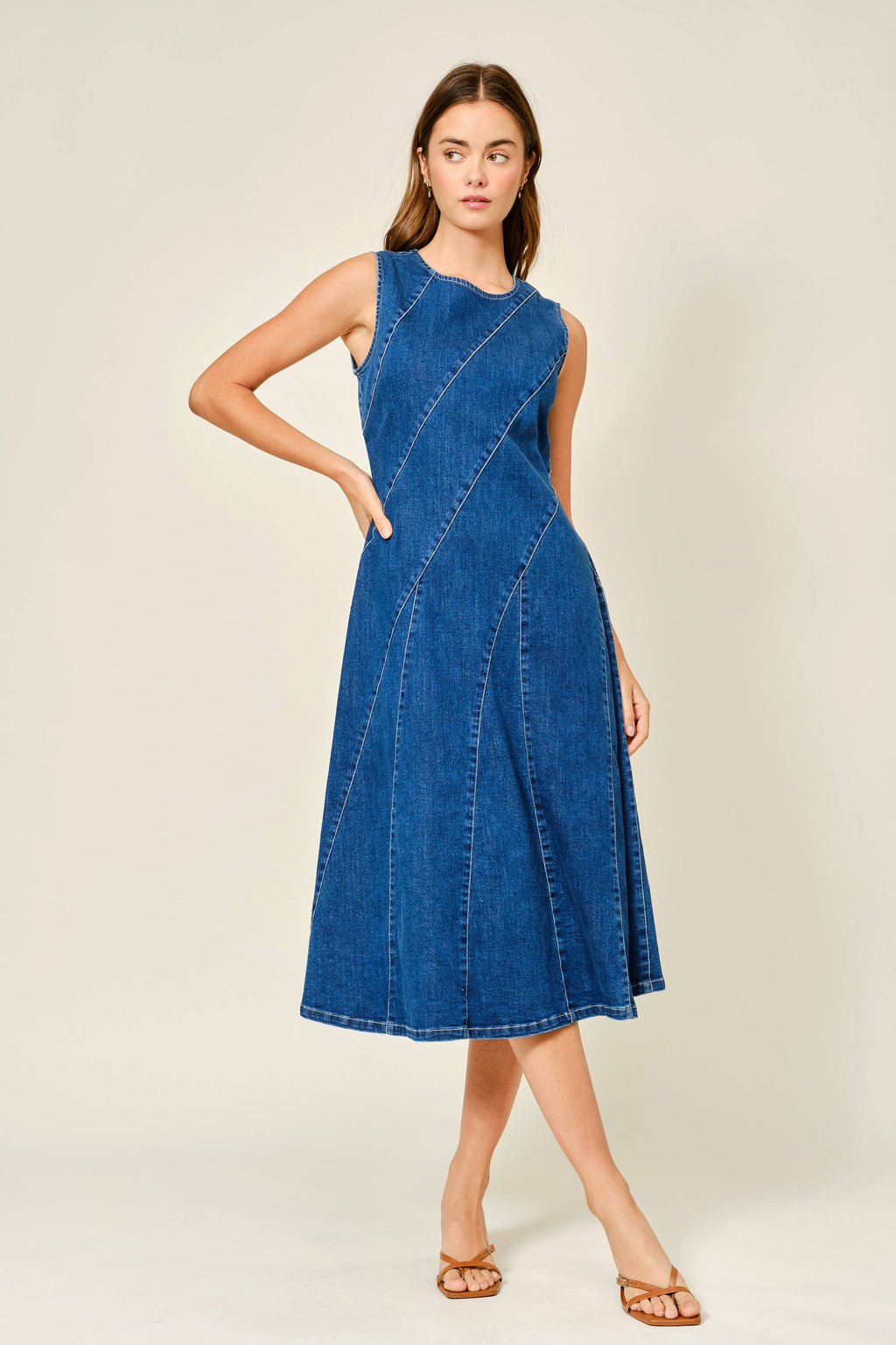 Stretch Mermaid Line Denim Midi Kleid von Aaron & Amber