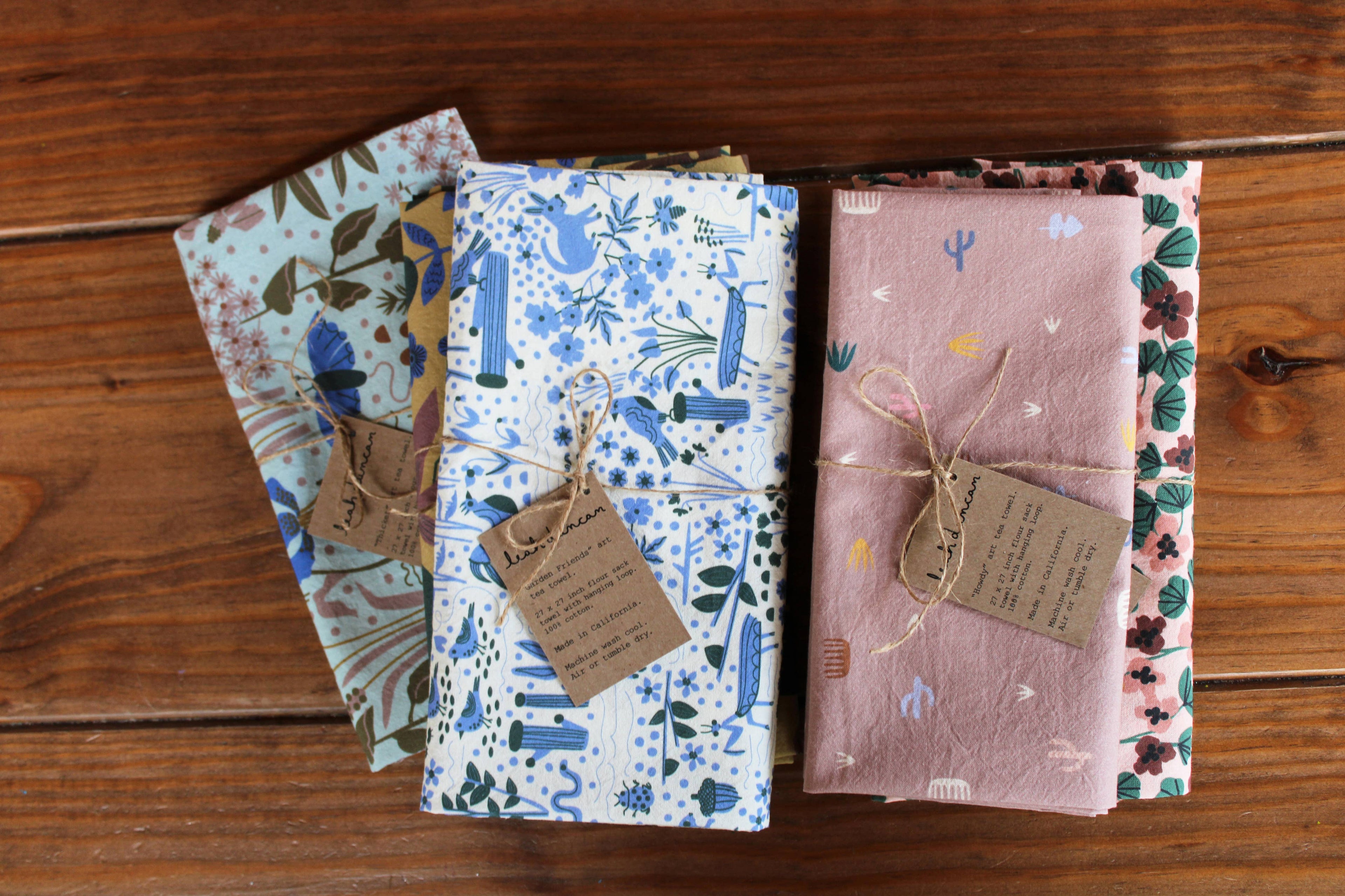 Garden Friends Art Teetuch von Leah Duncan