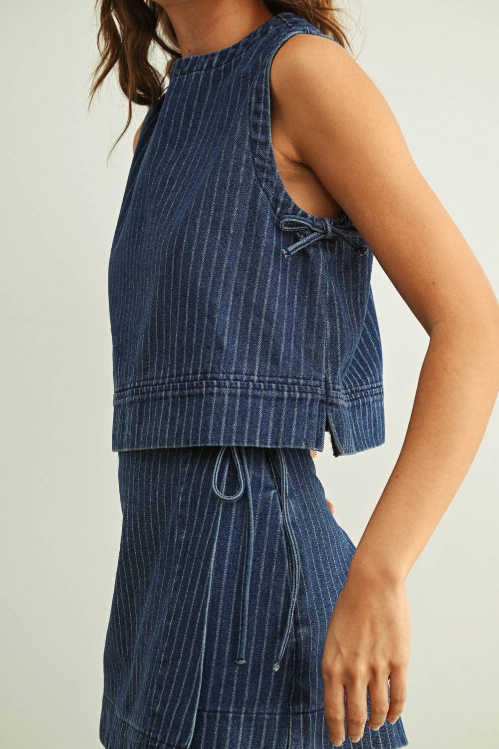 Pinstriped Denim Ärmellos Top