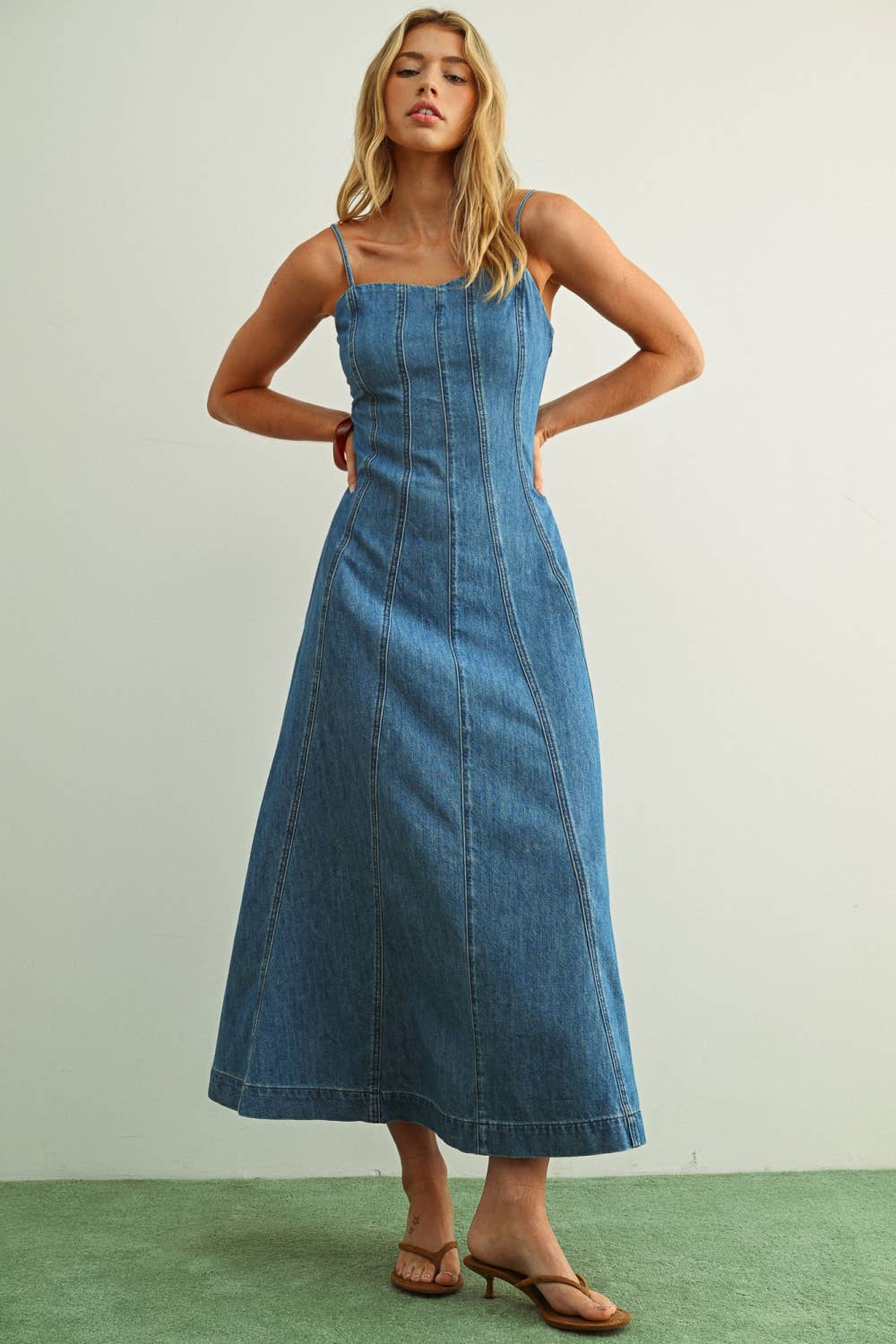 Verkleidung Maxi Washed Denim Kleid