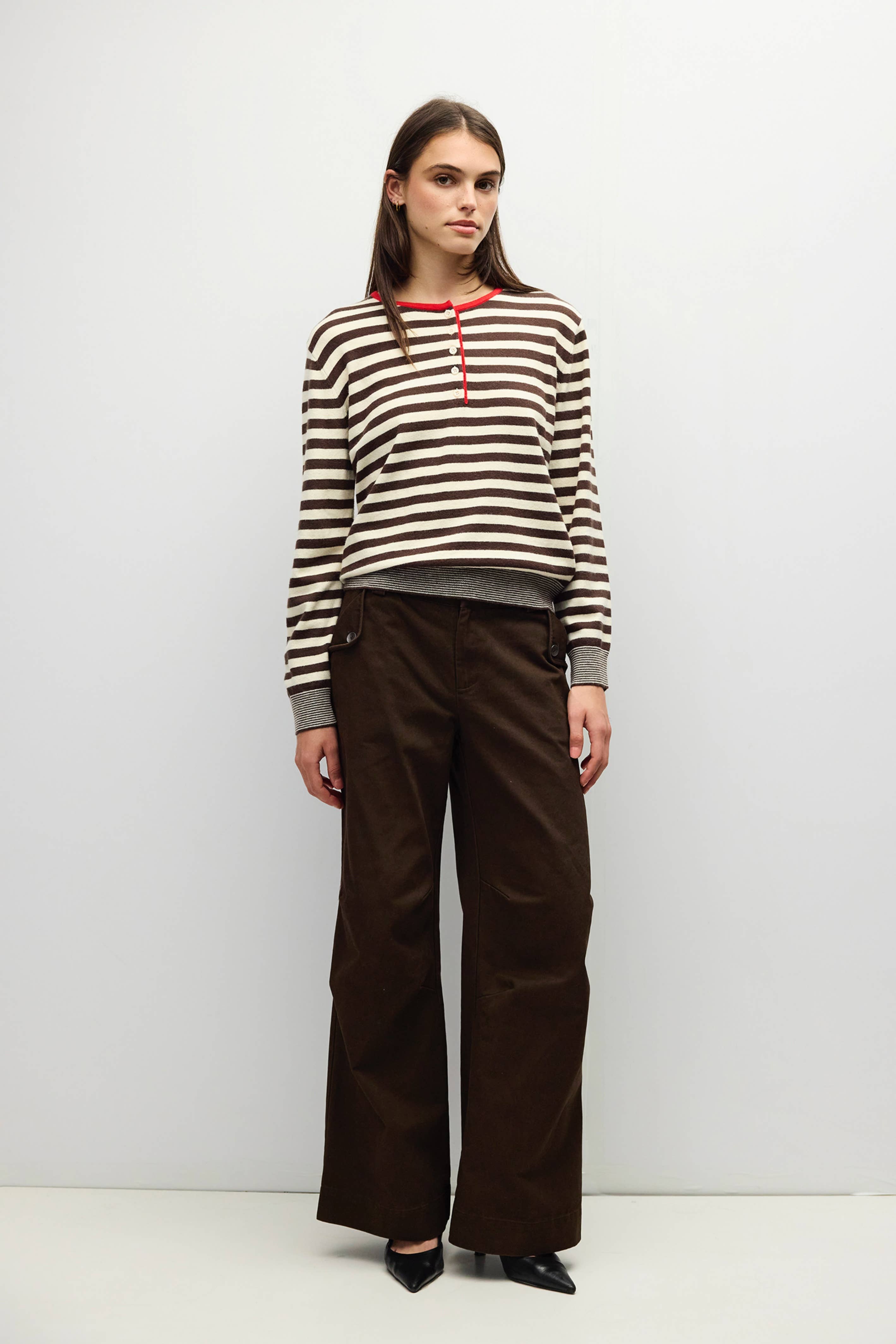 Der Virginia Sweater | Henley Color Pop Cardigan von Mod Ref