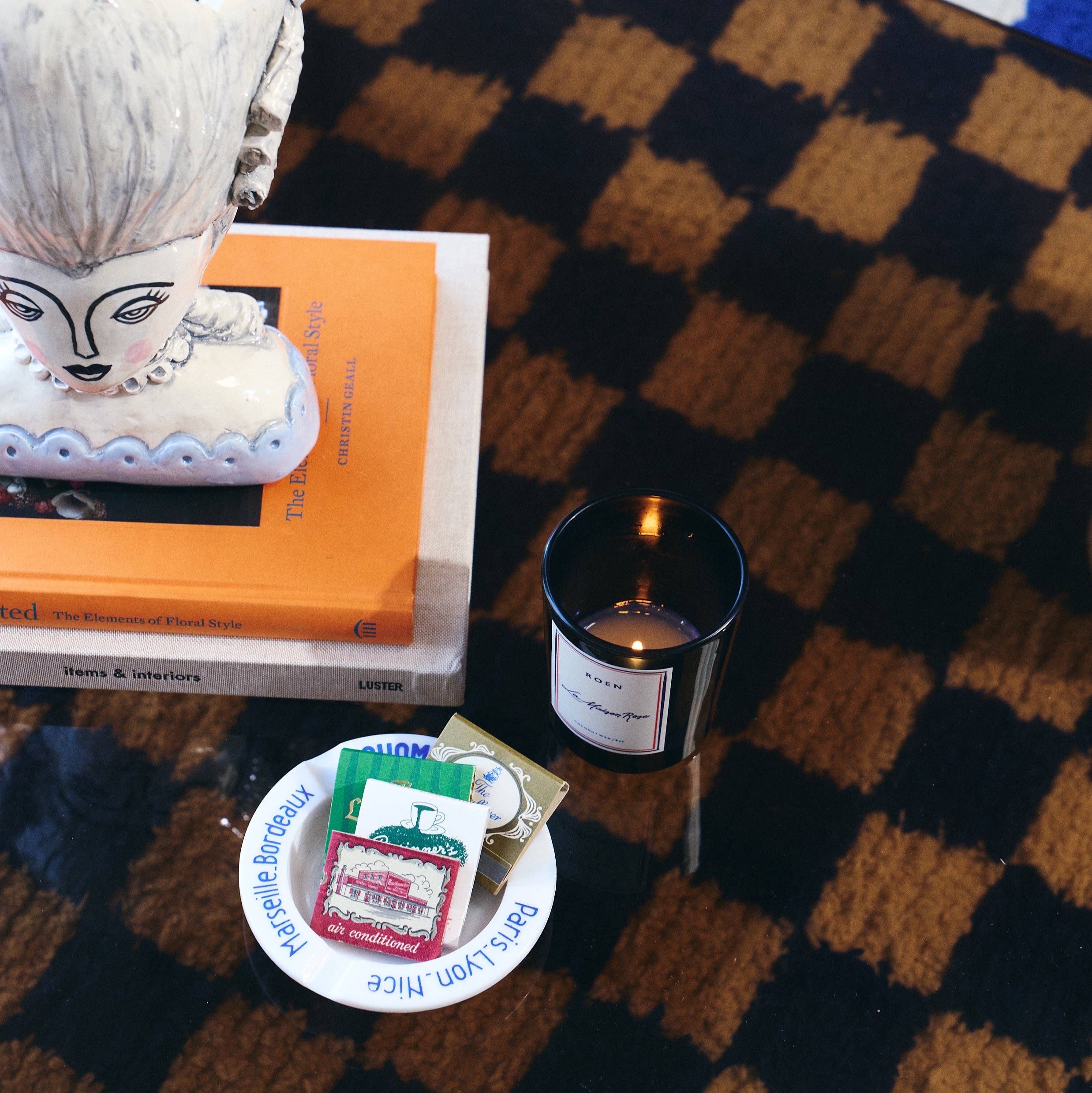 La Maison Rose Candle von Roen
