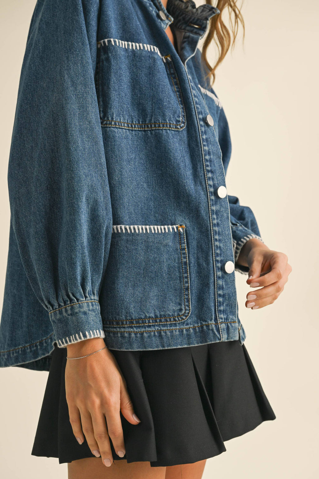 Stitch Detail Ruffled Denim Jacke