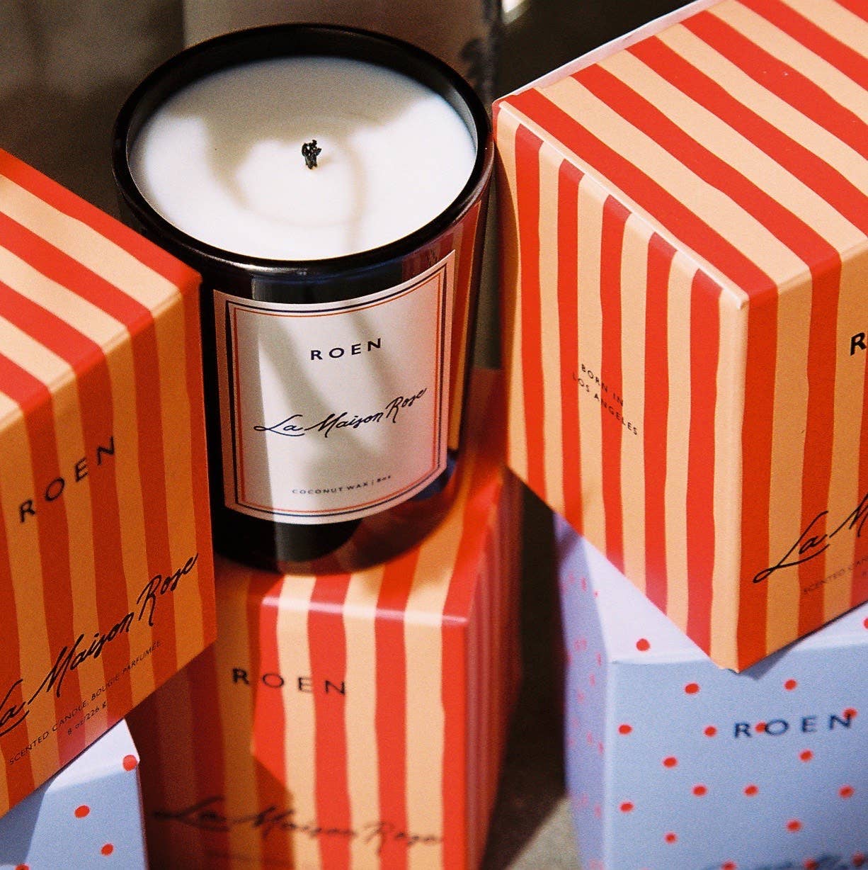 La Maison Rose Candle von Roen