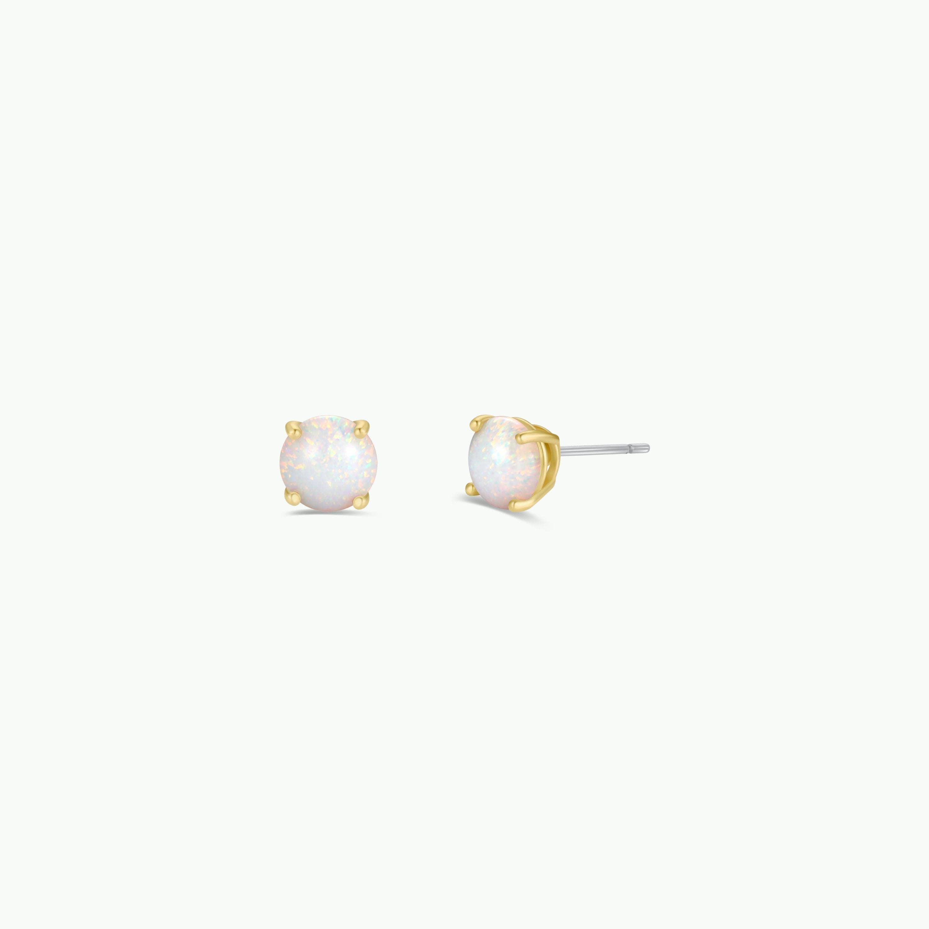 Round Weiß Opal Edelstein Gold Ohrringe von JaxKelly