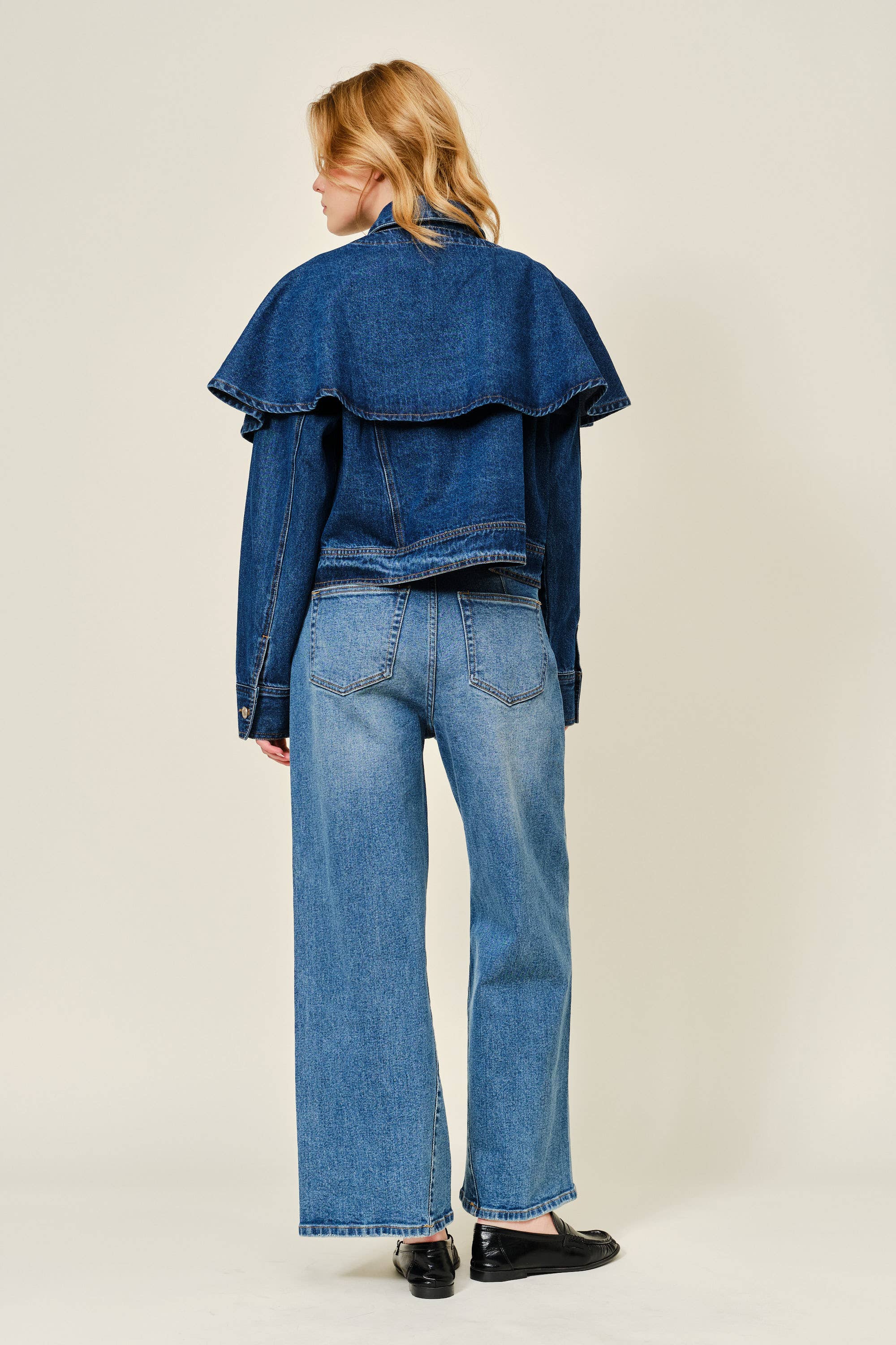 Cape Denim Jacke von Aaron & Amber