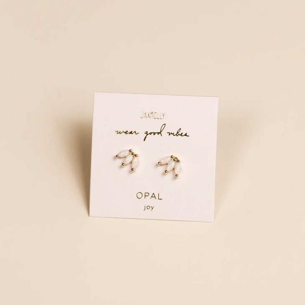 Weiß Opal Crown Stud Ohrringe von JaxKelly