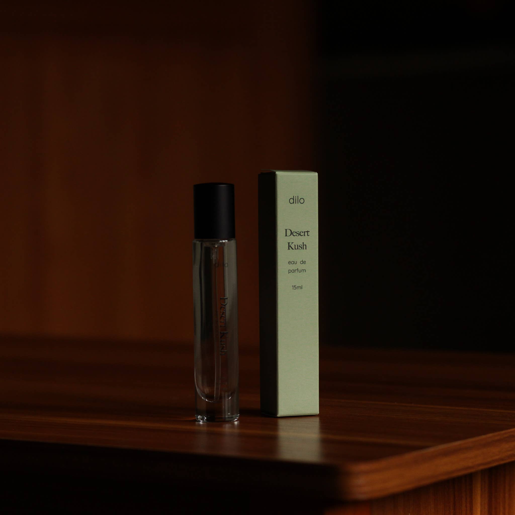 Desert Kush Unisex Eau de Parfum - 15ml Reisesprayer von dilo