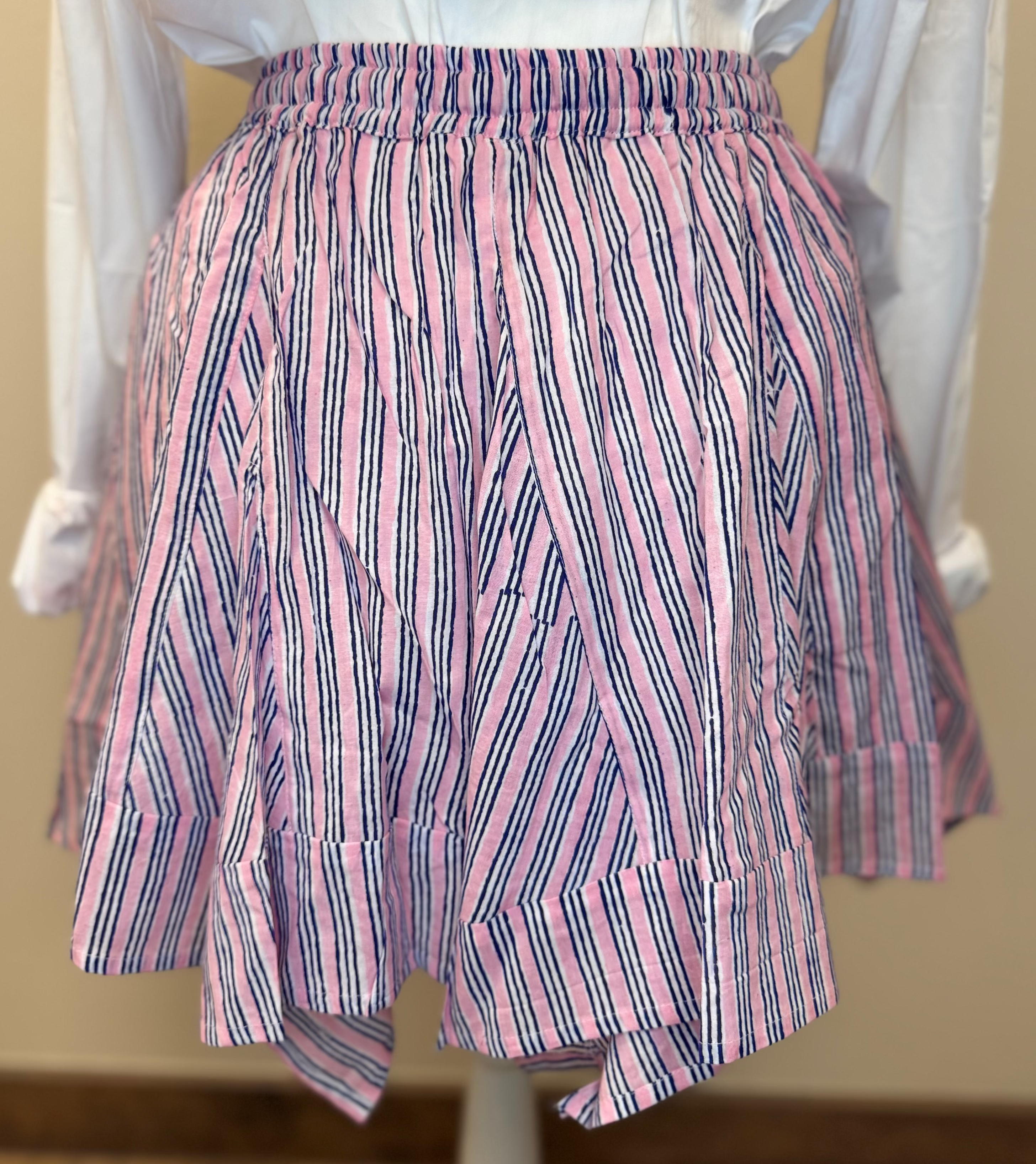 Striped Movement Skort von Chap und Graham Designs