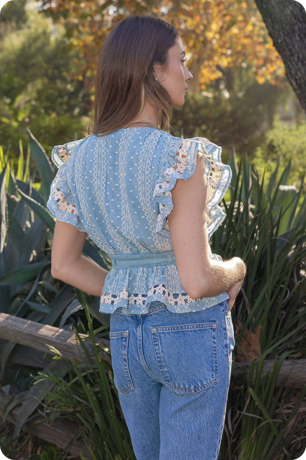 Bestickte Flutter Sleeves Lace Trim Detail Top