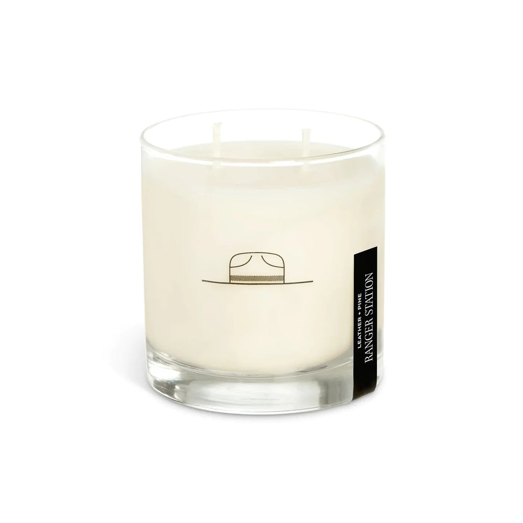 Leder + Pine Candle von Ranger Station