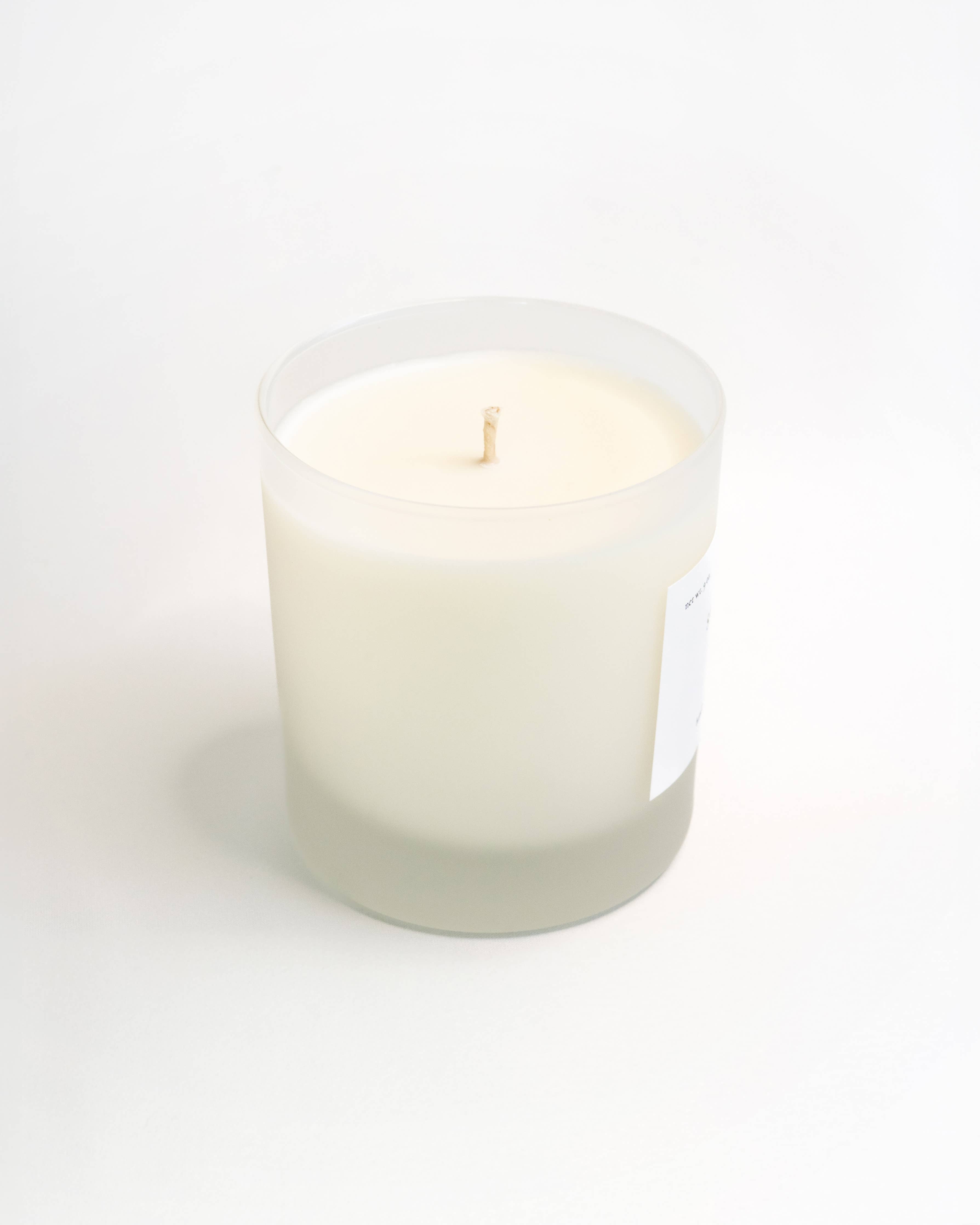 Lavendel & Moosgrün Candle von Lineage