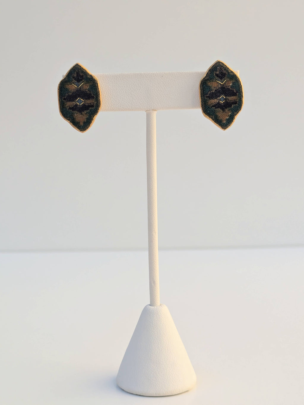 Catherine Stud Earring von Katie Lynne