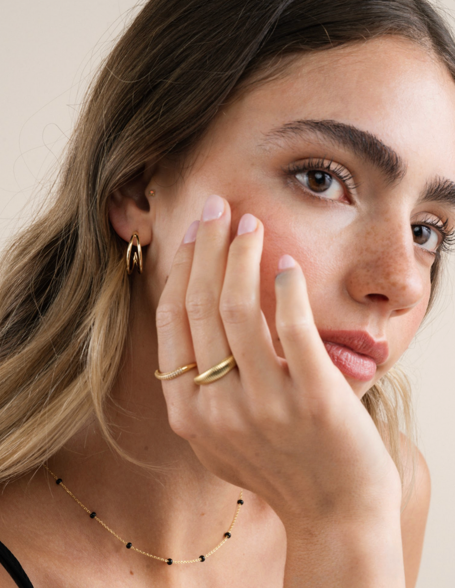 Illusion Double Hoop Gold Ohrringe von JaxKelly