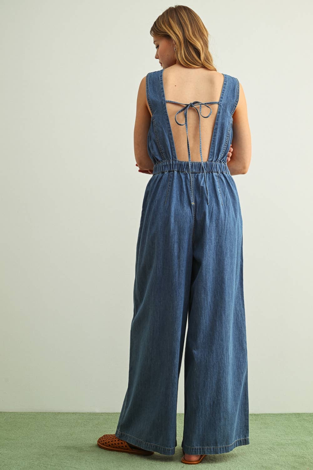 Ärmellos Denim Chambray Jumpsuit (Deutsche Ausgabe)