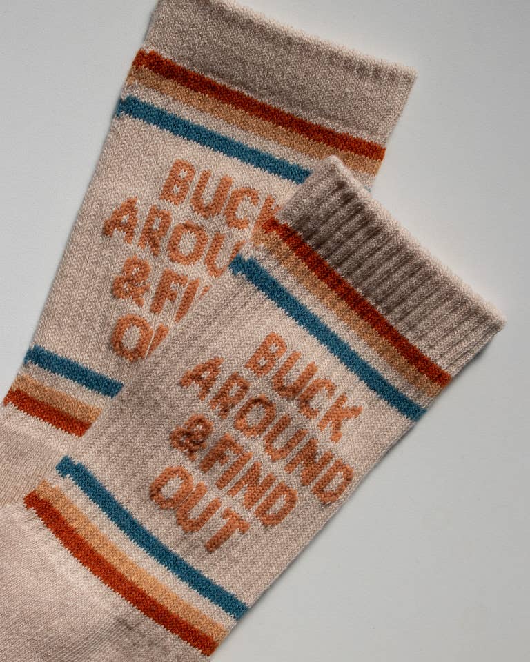 Buck Around und finden Sie Western Socken von Shop Good