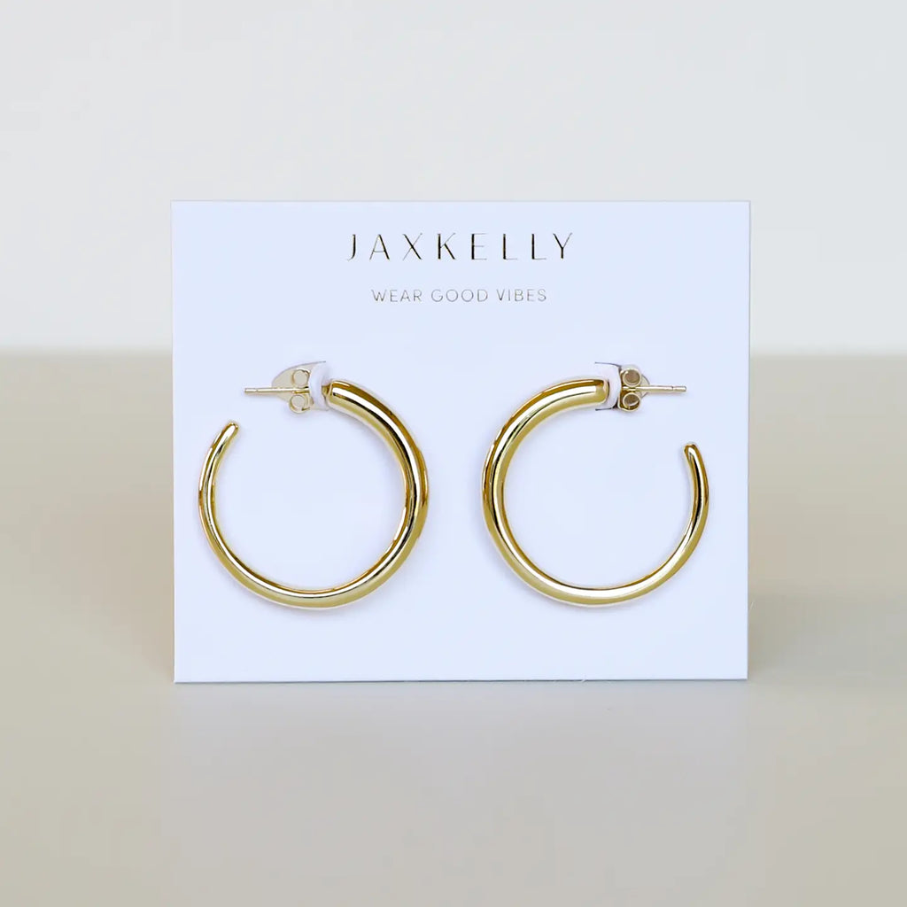 Everyday Medium Gold Hoop Earring von JaxKelly