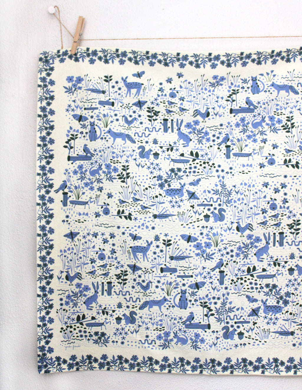 Garden Friends Art Teetuch von Leah Duncan