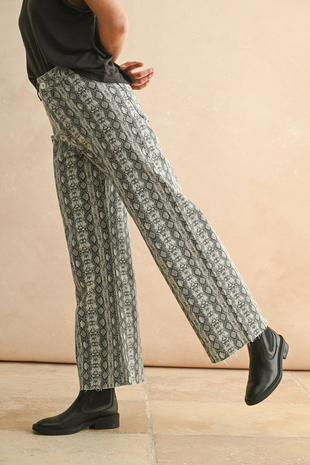 Snake Print Hose