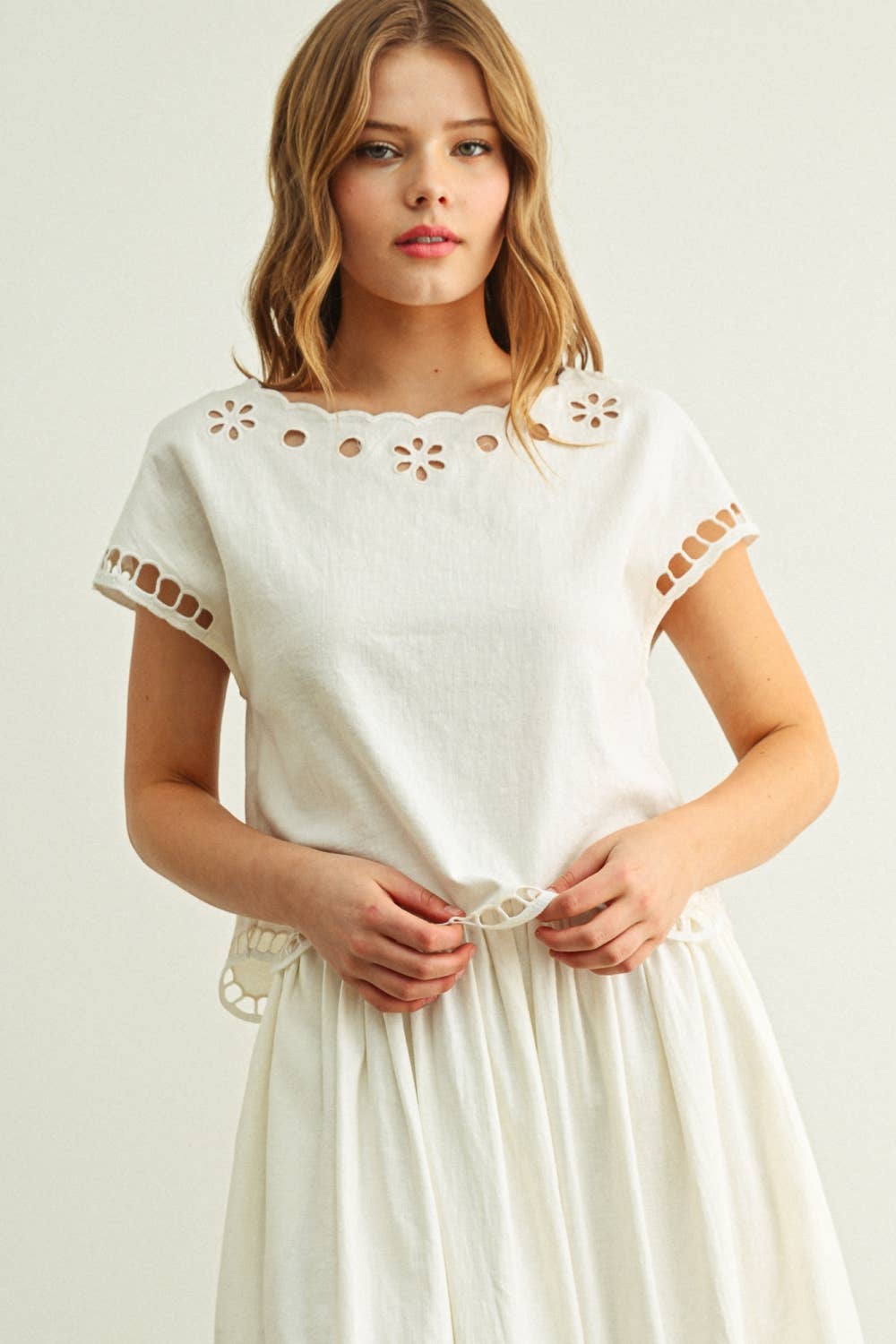 Blumen Emsticked Boat Neck Top