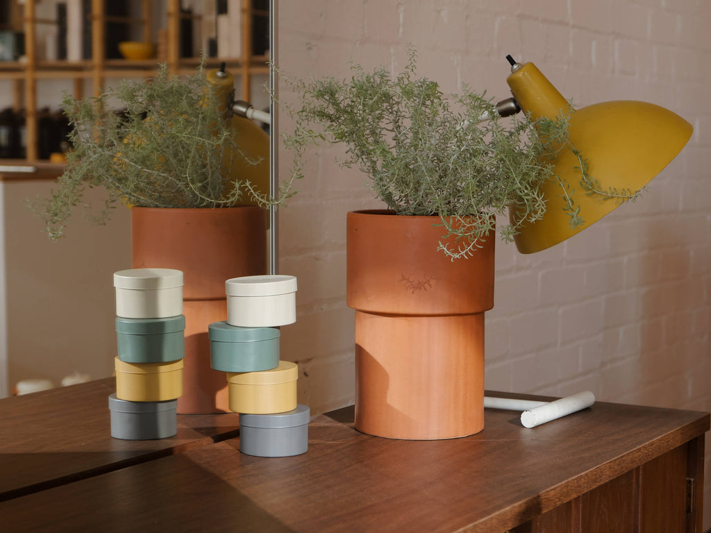 Astronom Tin Candle von Field Kit