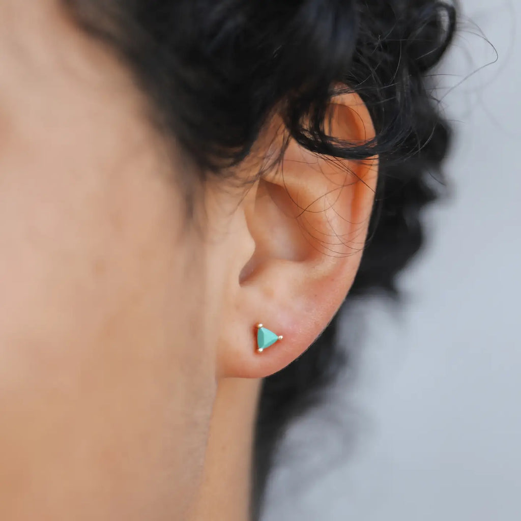 Mini Energy Gem Ohrringe in Türkis von JaxKelly